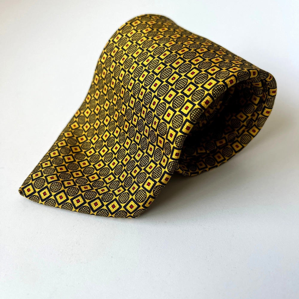 Alta Moda Cervino Italy Gold Black Red Geometric Silk Tie Designer Necktie 56"